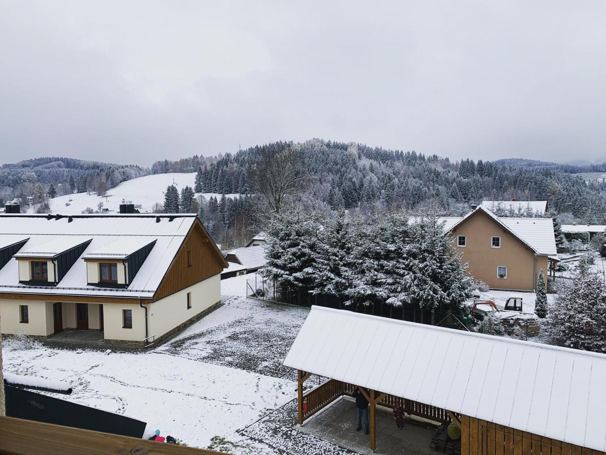 Apartman Mavis Kasperske Hory Exteriér fotografie